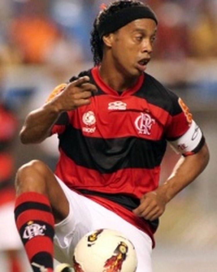 Ronaldinho Gaúcho do Irã é anunciado por time da primeira divisão do Rio -  12/11/2018 - UOL Esporte