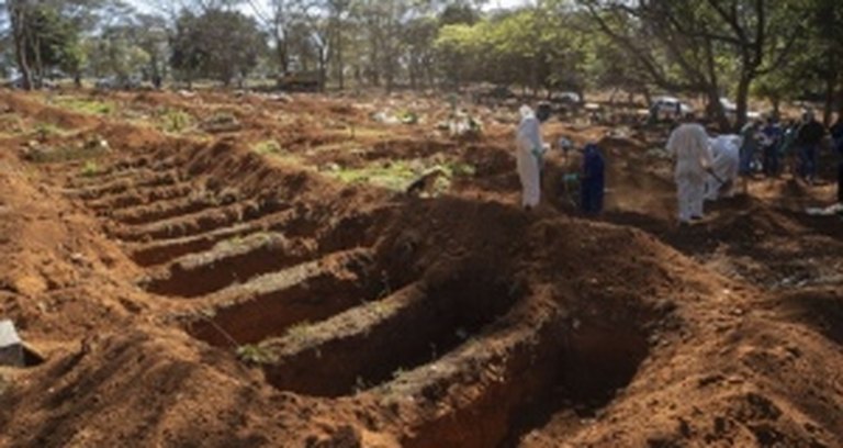 GazetaWeb - Boletim mostra queda da taxa de letalidade por covid-19 no Rio